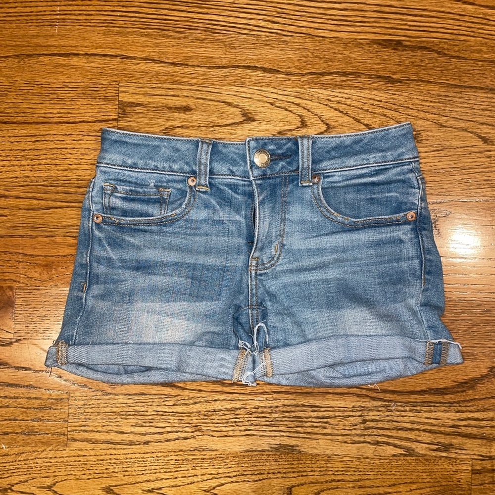 American Eagle Low Rise Midi Light Wash Jean Shorts